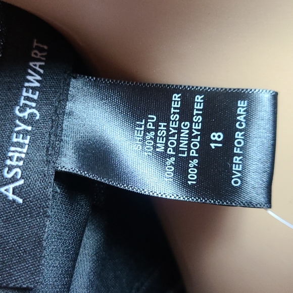 Ladies Sleeveless Dress 👗 😍 - Picture 4 of 8